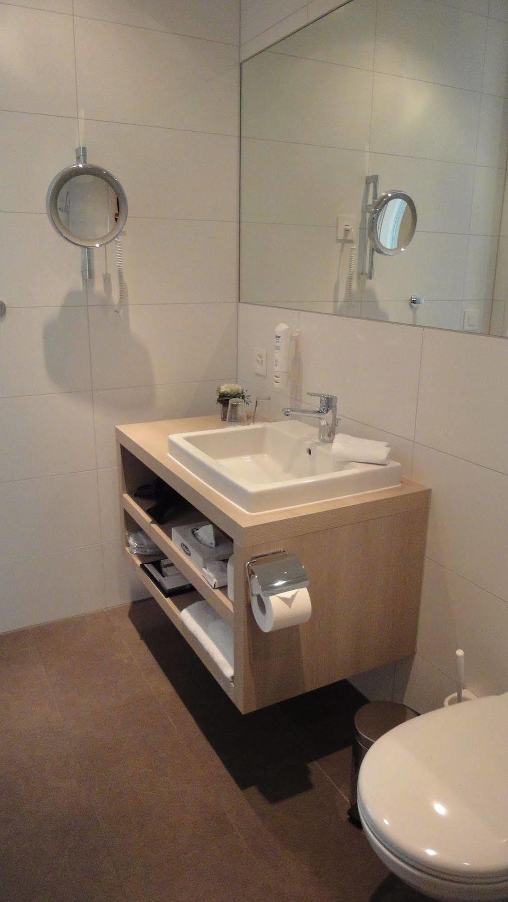 Eastside Hotel 3*
